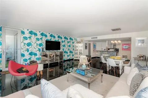11 Island Avenue Miami Beach FL 33139