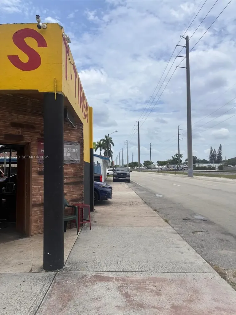 2337 N 21st Avenue Hollywood FL 33020