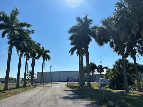 15877 E Sr 80 Clewiston FL 33440