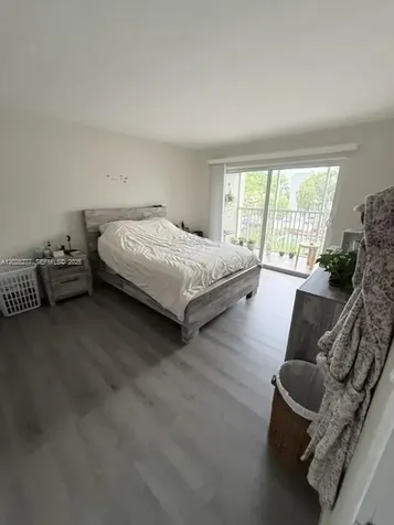 330 SE 2nd Street Hallandale Beach FL 33009