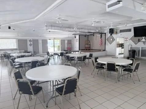 330 SE 2nd Street Hallandale Beach FL 33009