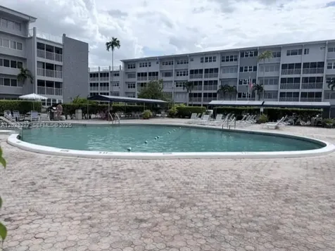 330 SE 2nd Street Hallandale Beach FL 33009