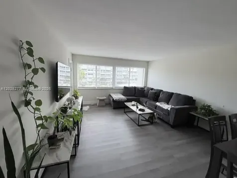 330 SE 2nd Street Hallandale Beach FL 33009