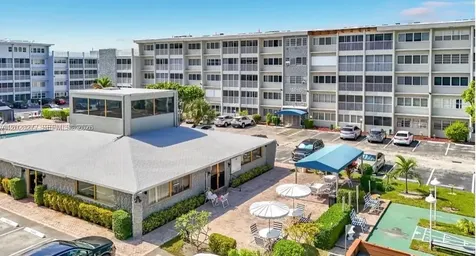 330 SE 2nd Street Hallandale Beach FL 33009