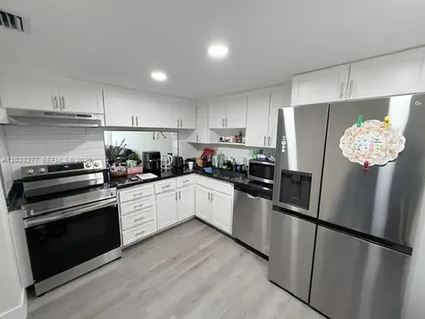 330 SE 2nd Street Hallandale Beach FL 33009