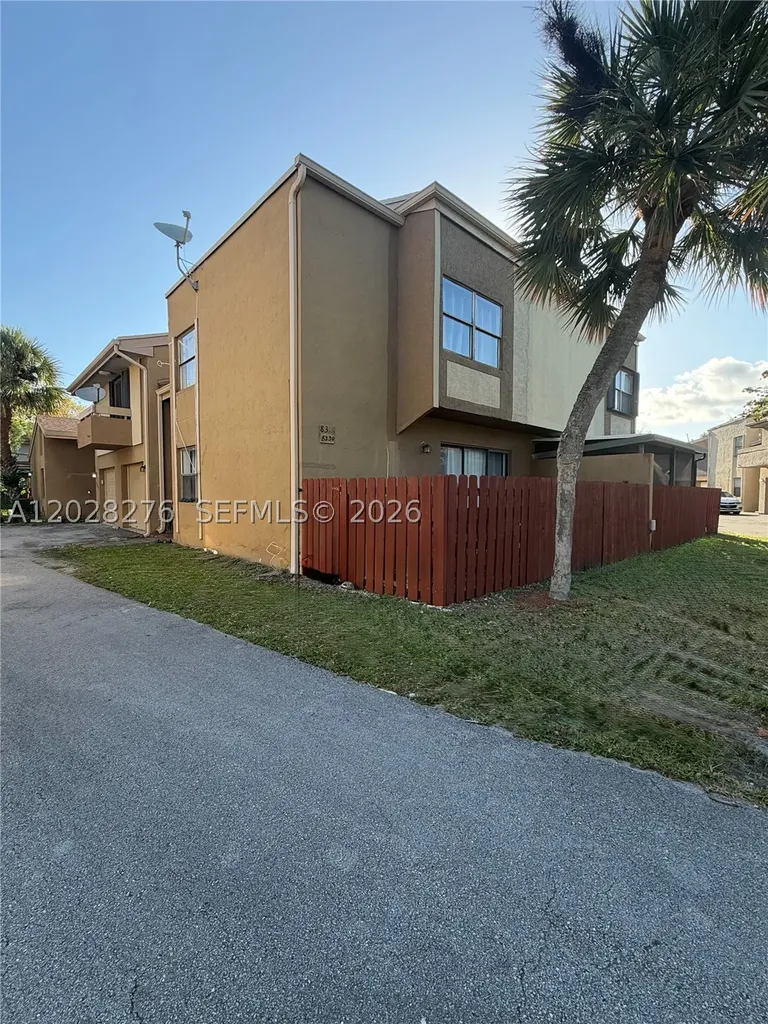 8330 N Missionwood Circle Miramar FL 33025