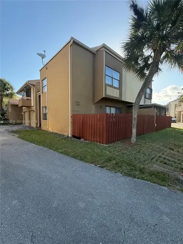 8330 N Missionwood Circle Miramar FL 33025