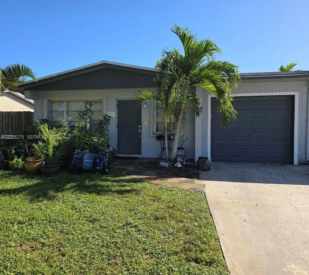 5022 SW 93rd Avenue Cooper City FL 33328