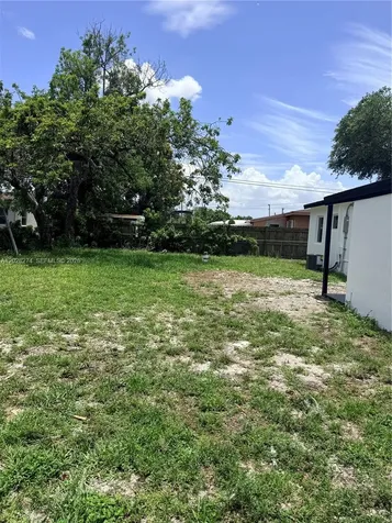 15551 NW 29 Terrace Miami Gardens FL 33054