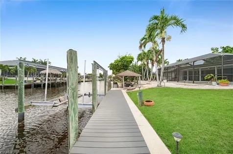 1138 N Lucerne Avenue Cape Coral FL 33904
