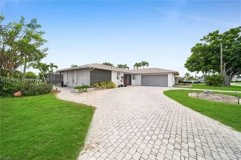 1138 N Lucerne Avenue Cape Coral FL 33904