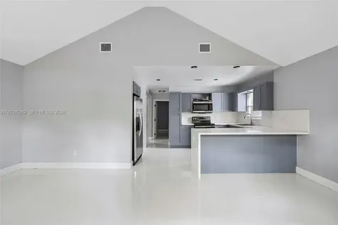 352 NW 41st Street Miami FL 33127
