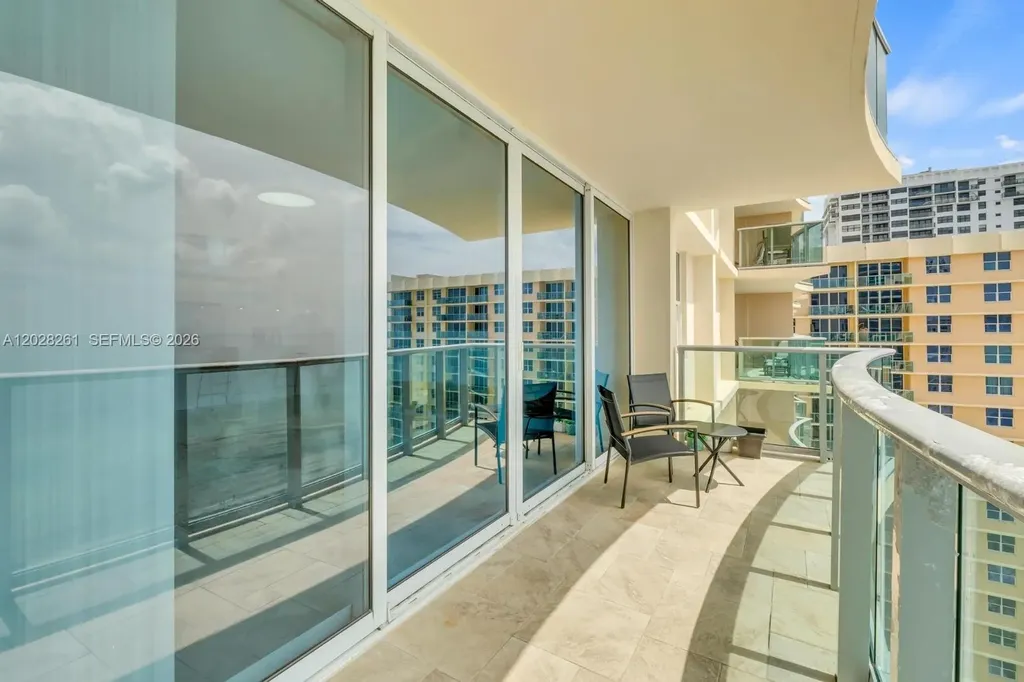 2501 S Ocean Drive Hollywood FL 33019