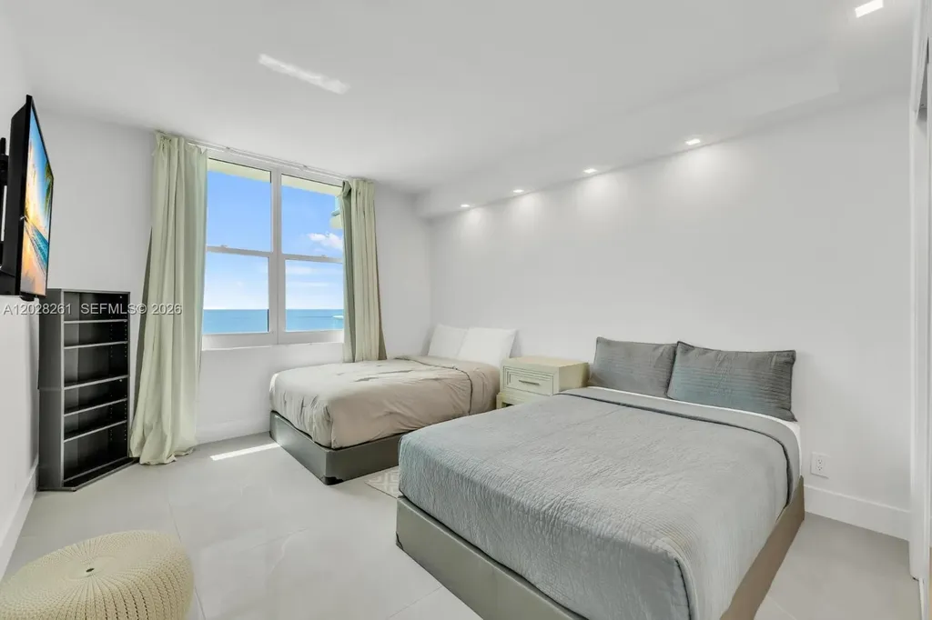 2501 S Ocean Drive Hollywood FL 33019