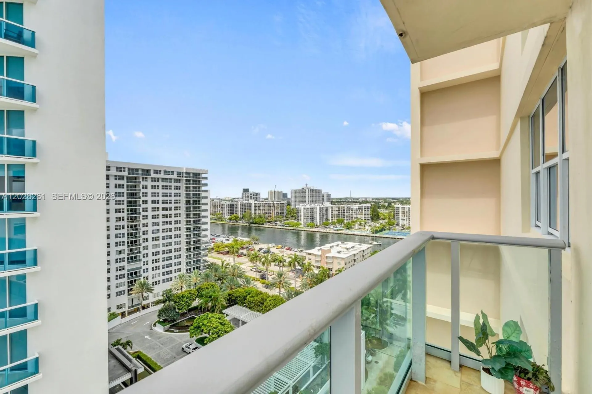 2501 S Ocean Drive Hollywood FL 33019