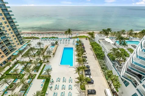 2501 S Ocean Drive Hollywood FL 33019