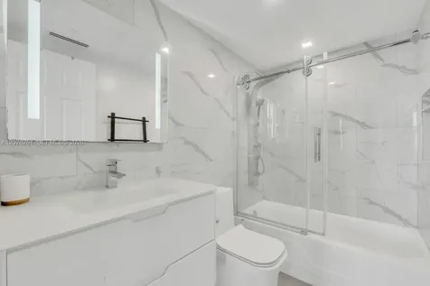 2501 S Ocean Drive Hollywood FL 33019