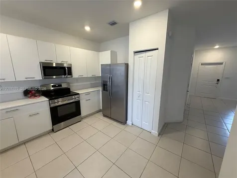 12856 NW 22nd Place Miami FL 33167