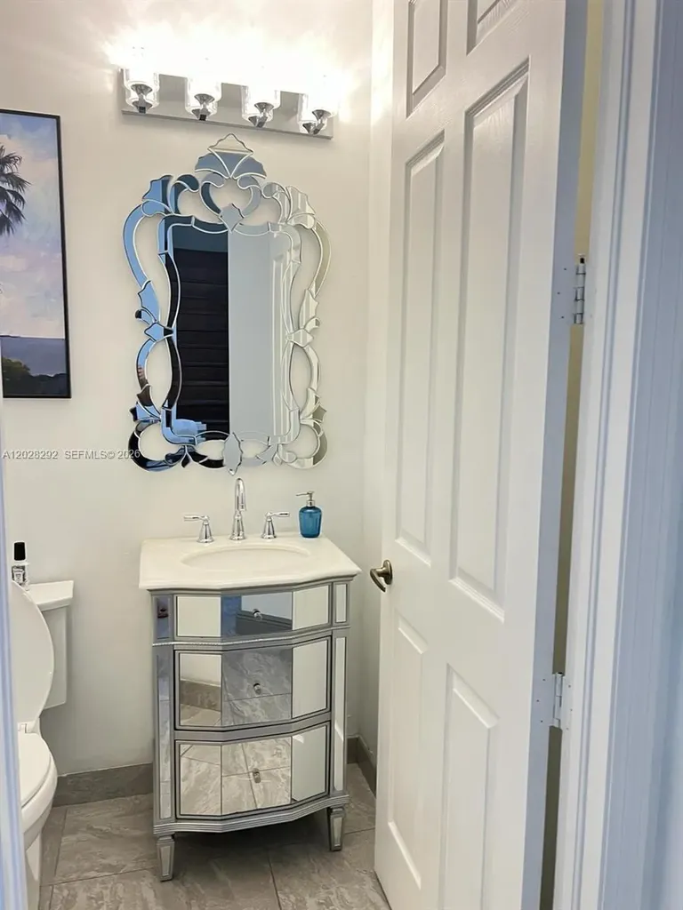1120 Papaya Street Hollywood FL 33019