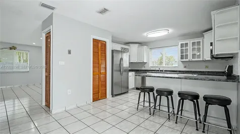 3731 SW 87th Place Miami FL 33165