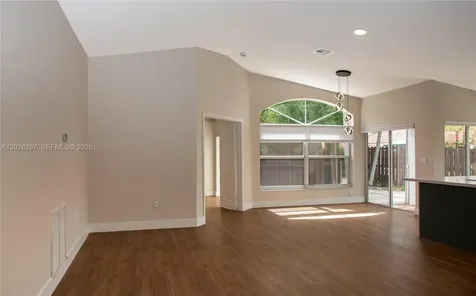 11252 NW 58th Terrace Doral FL 33178