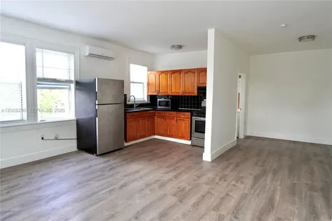 501 SW 6th Court Miami FL 33130