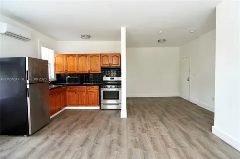 501 SW 6th Court Miami FL 33130