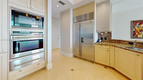 10295 Collins Avenue Bal Harbour FL 33154