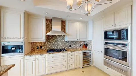 10295 Collins Avenue Bal Harbour FL 33154