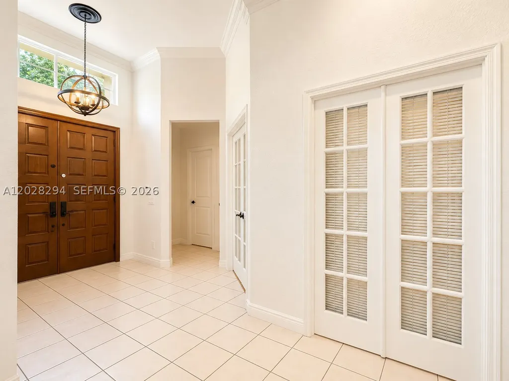 5528 Lake Tern Court Coconut Creek FL 33073