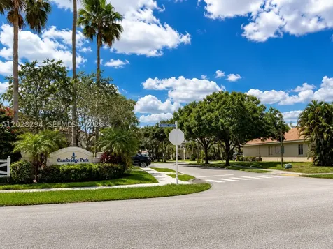 5528 Lake Tern Court Coconut Creek FL 33073