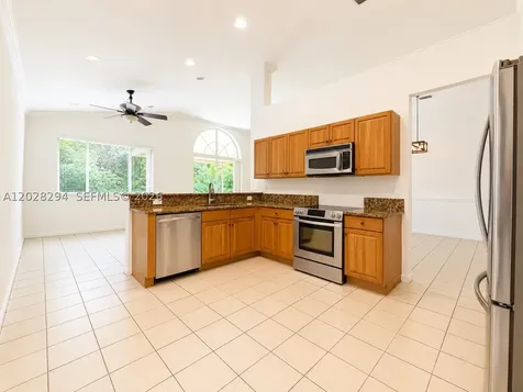 5528 Lake Tern Court Coconut Creek FL 33073