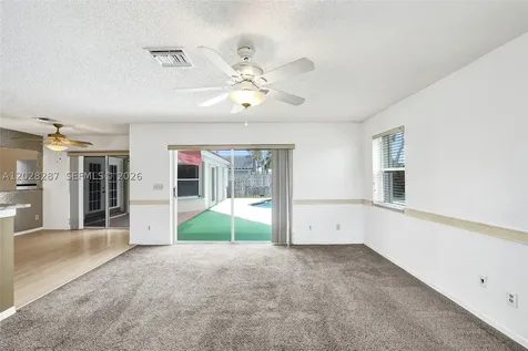 8860 Southern Orchard Road S Davie FL 33328