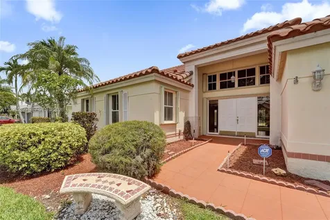 8860 Southern Orchard Road S Davie FL 33328