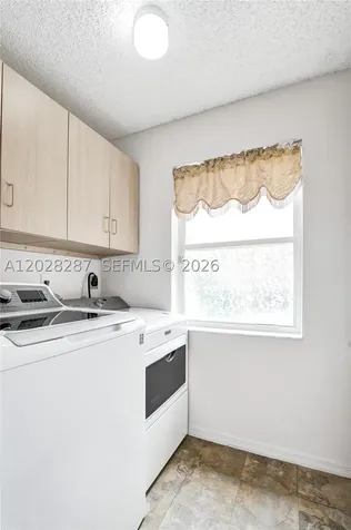 8860 Southern Orchard Road S Davie FL 33328