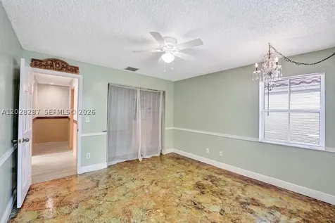 8860 Southern Orchard Road S Davie FL 33328
