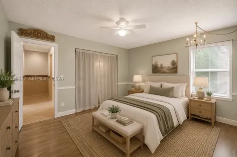8860 Southern Orchard Road S Davie FL 33328