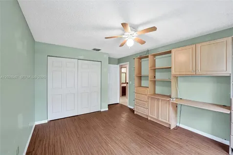 8860 Southern Orchard Road S Davie FL 33328