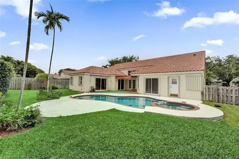 8860 Southern Orchard Road S Davie FL 33328