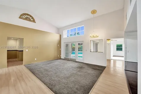 8860 Southern Orchard Road S Davie FL 33328