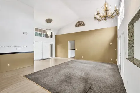 8860 Southern Orchard Road S Davie FL 33328