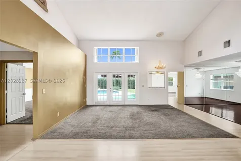 8860 Southern Orchard Road S Davie FL 33328