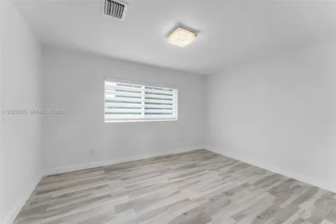 4780 NW 6th Street Miami FL 33126