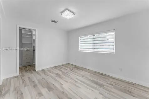 4780 NW 6th Street Miami FL 33126