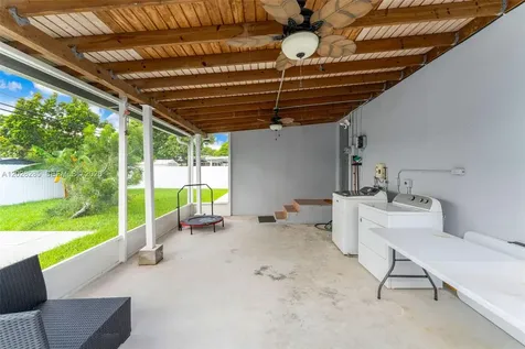 4780 NW 6th Street Miami FL 33126