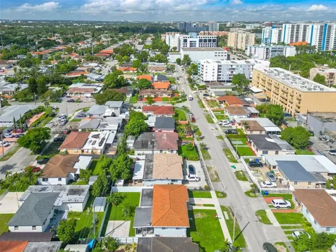 4780 NW 6th Street Miami FL 33126
