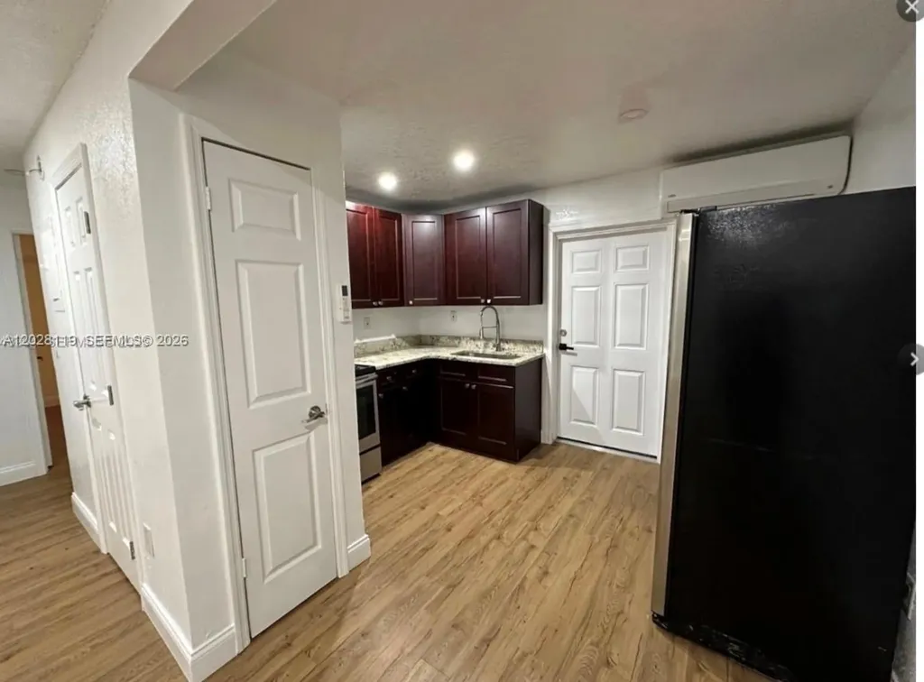 813 W Jefferson Street Orlando FL 32805