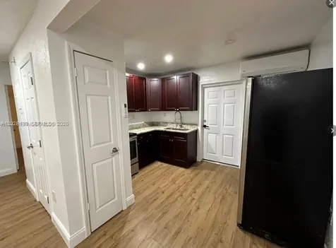813 W Jefferson Street Orlando FL 32805