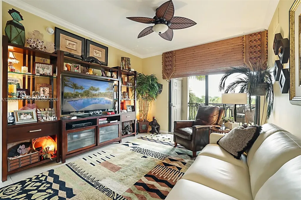 4905 Midtown Lane Palm Beach Gardens FL 33418