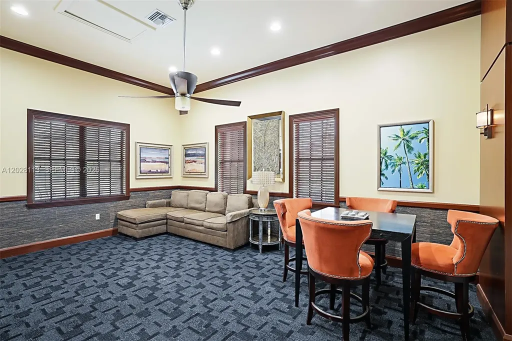 4905 Midtown Lane Palm Beach Gardens FL 33418
